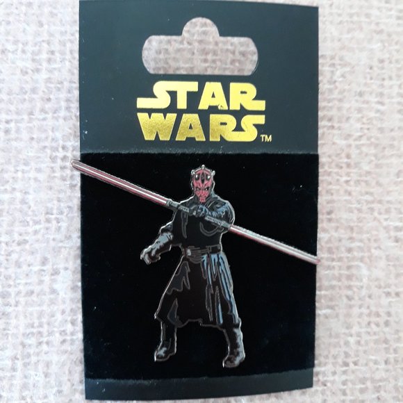 Star Wars Darth Maul Trading Pin, Disney Parks Exclusive. NWT - Picture 1 of 5